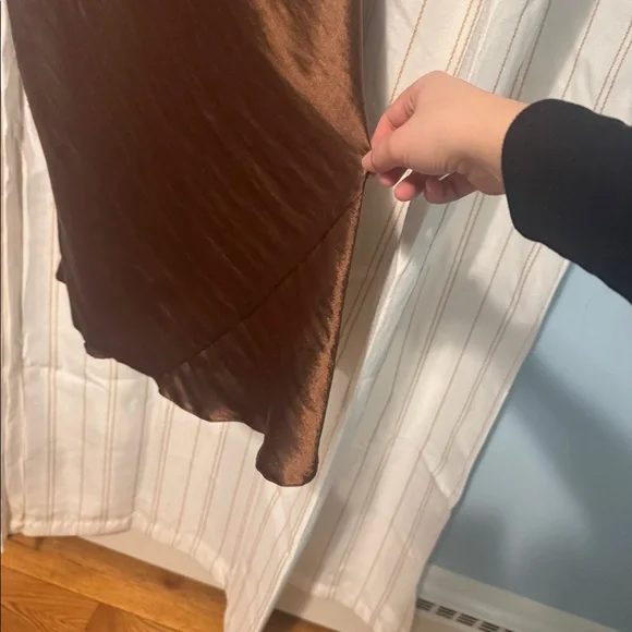 Brown silk midi dress - Picture 5 of 8